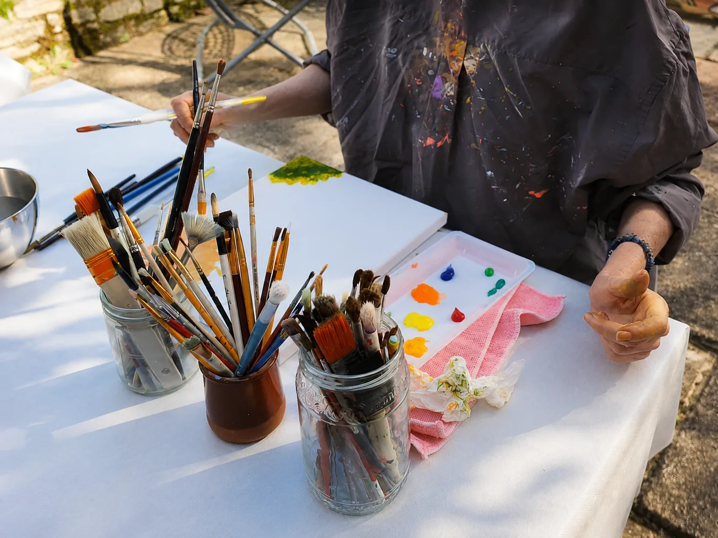 Cercle de femmes — atelier de peinture intuitive animé par Sylvie Puech à Buxy